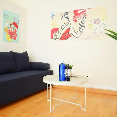 Cozy Apatment Just 10 Mins From The Centre Apartment